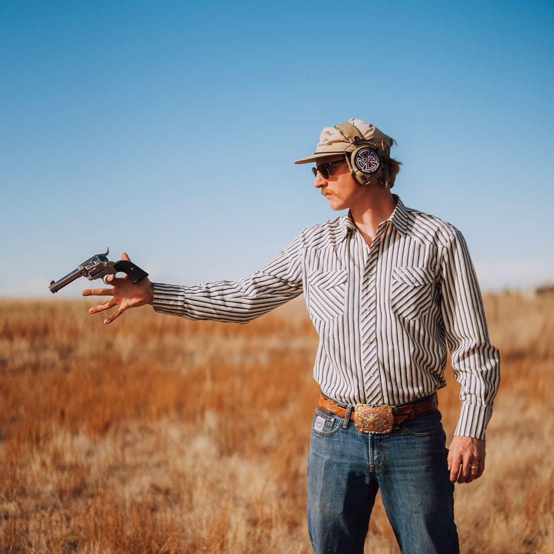 The Frontier Pearl Snap