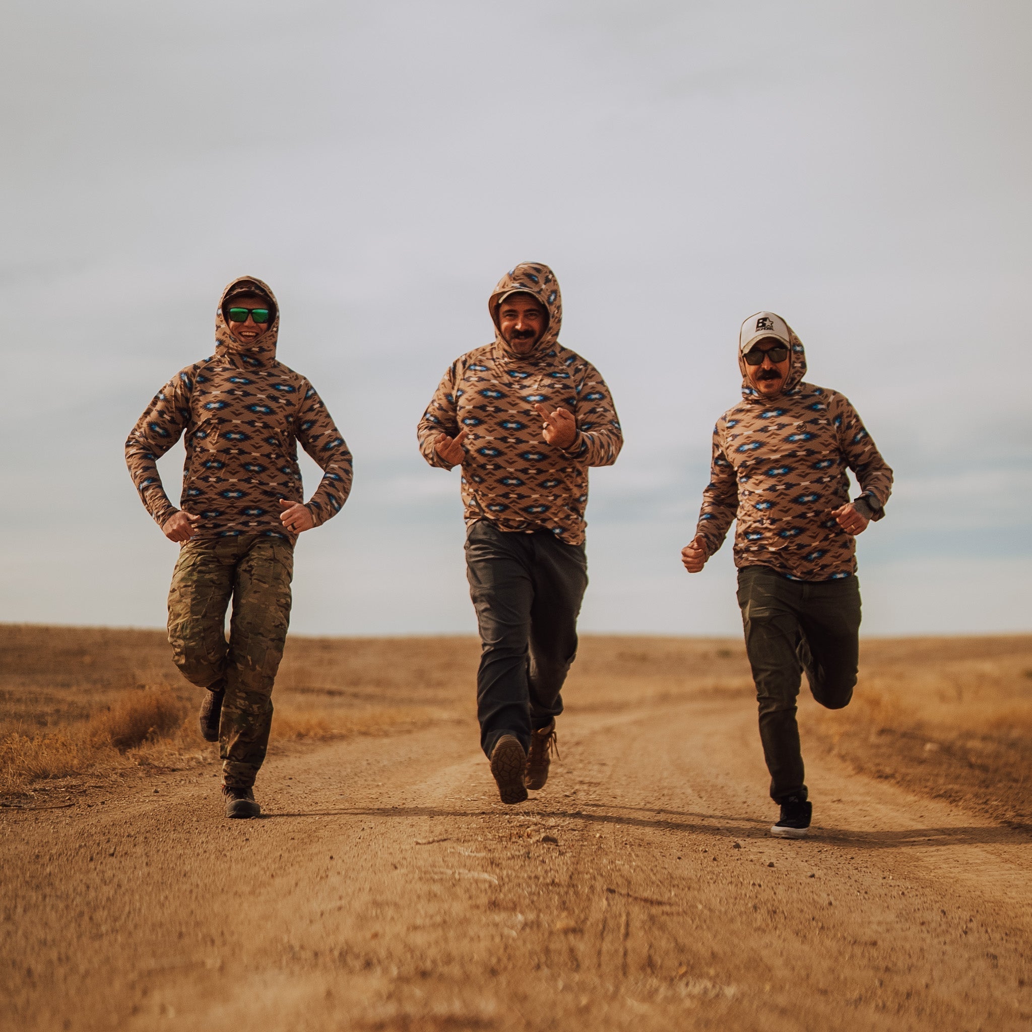 The Carbondale Hoodie – Black Canyon